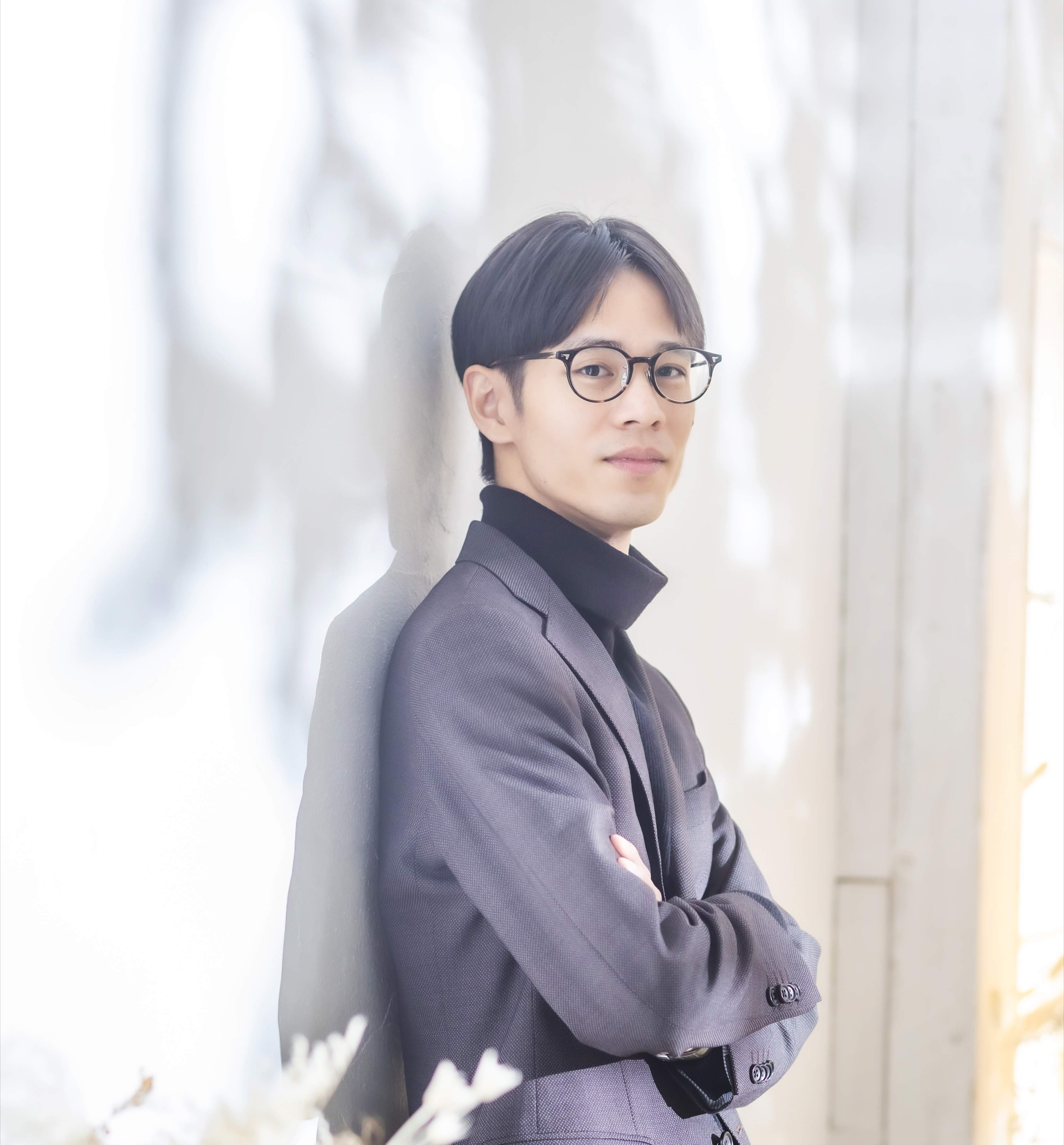 石田 亘の写真